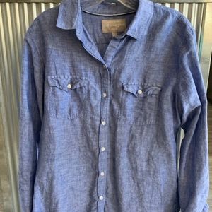 Banana Republic Soft Wash button down shirt